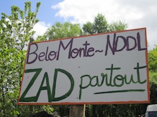 Pourquoi les zadistes soutiennent-ils les Indiens de Belo Monte, au Brésil<small class="fine d-inline"> </small>?