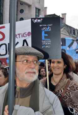 L'énorme manifestation au Portugal que les médias français ont oublié de relater...