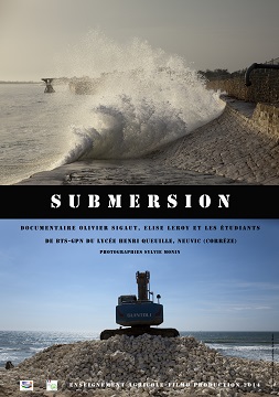 Projection du documentaire «<small class="fine d-inline"> </small>Submersion<small class="fine d-inline"> </small>» au Festival d'Uzeste en Aquitaine