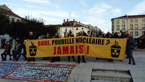 Rencontre autour du livre «<small class="fine d-inline"> </small>Bure, la bataille du nucléaire<small class="fine d-inline"> </small>», à Confort-Meilars (Finistère)