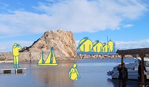 Grande balade de la trilogie plastique, à Châteauneuf-les-Martigues (Bouches-du-Rhône)