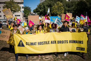 La crise climatique est aussi une crise des droits humains, rencontre-débat à Paris