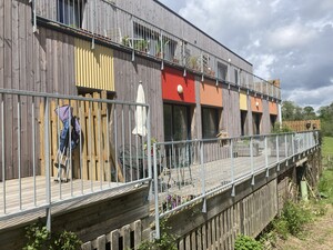 Pourquoi et comment vivre en collectif, café de l'écohabitat, à Quimper (Finistère)
