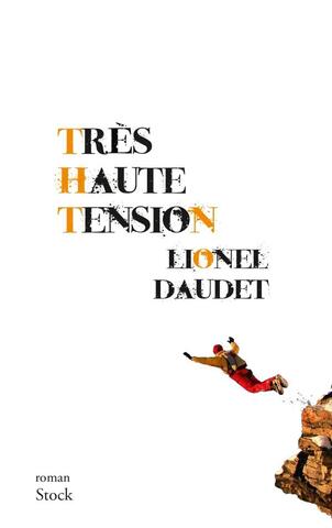 Se jeter dans la lutte comme du sommet d'une montagne