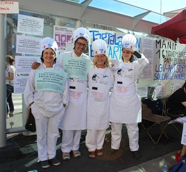 Les promoteurs de la <span class="caps">LGV</span> basque veulent mettre les entarteurs en prison
