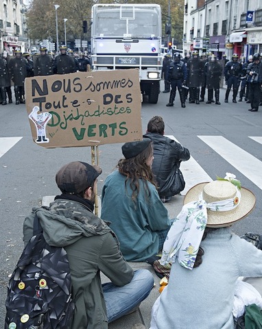 À Nantes, une calme manifestation contre la violence de l'État