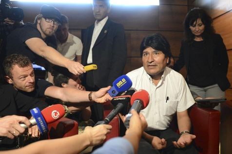 Evo Morales empêché par la France de rentrer chez lui