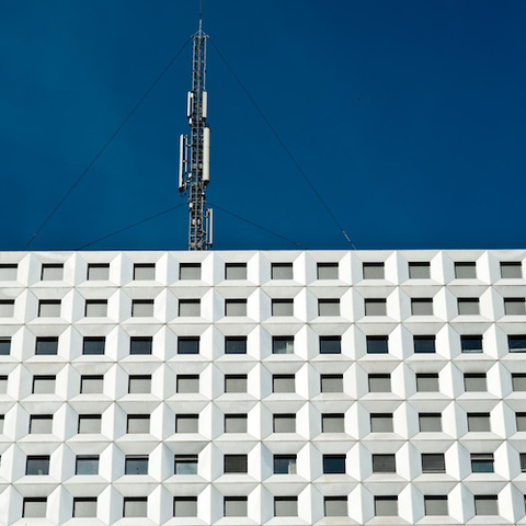 A l'Assemblée nationale, le lobby de la téléphonie a fait reculer la protection contre les ondes électro-magnétiques