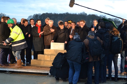 Manuel Valls bétonne avec Center Parcs