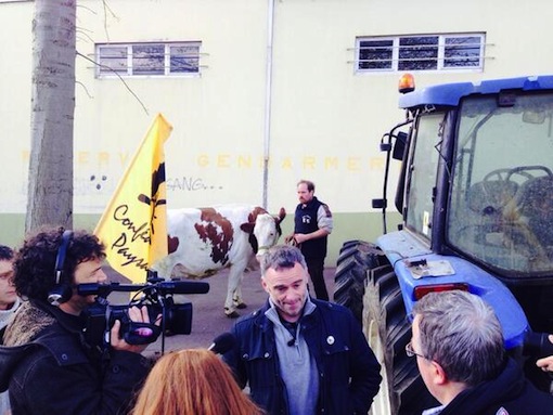 Laurent Pinatel dénonce les connivences entre le promoteur de la ferme-usine des Mille vaches et François Hollande