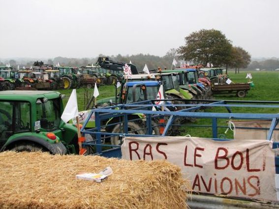 À Notre Dame des Landes et ailleurs, la fausse promesse de l'emploi pour pouvoir tout saccager