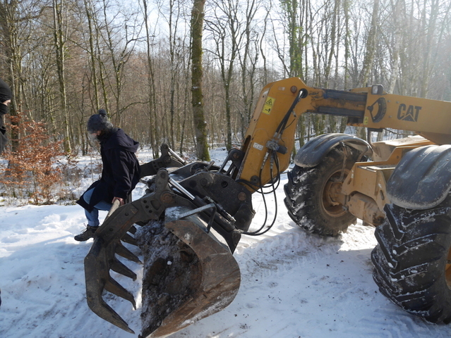 L'Andra tente d'expulser les opposants du bois Lejuc, à Bure