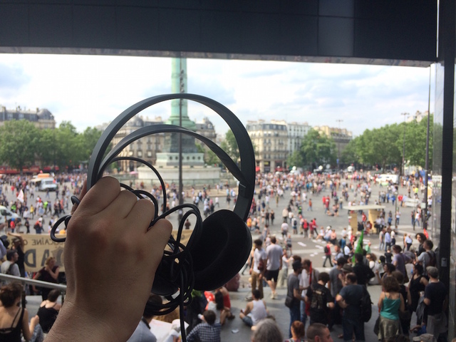 Radio debout maintient le son du mouvement social