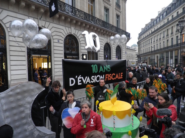 Apple attaque Attac en justice 
