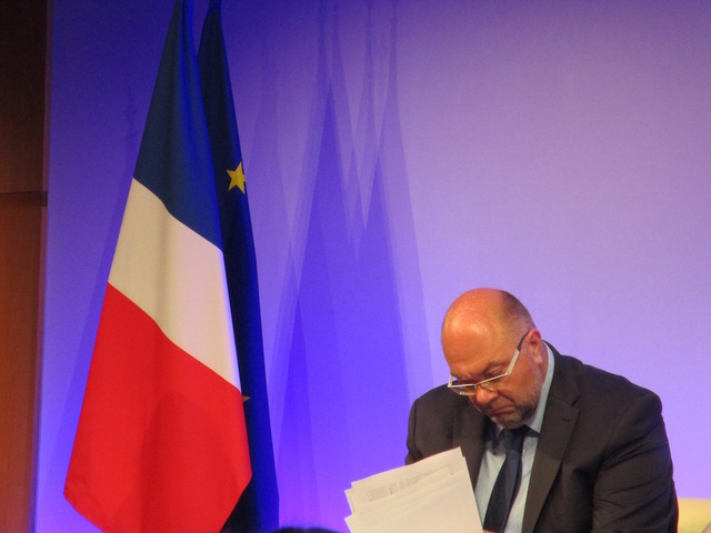 M. Travert promet une loi sur l'interdiction du glyphosate... dans trois ans