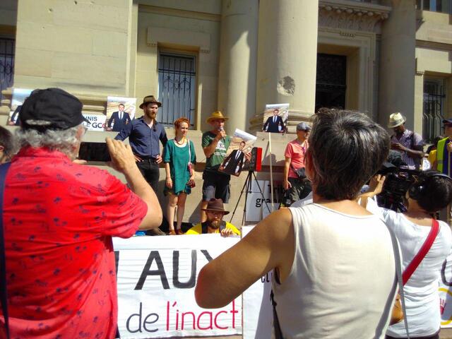 Trois «<small class="fine d-inline"> </small>décrocheurs de portrait<small class="fine d-inline"> </small>» ont été relaxés à Strasbourg 