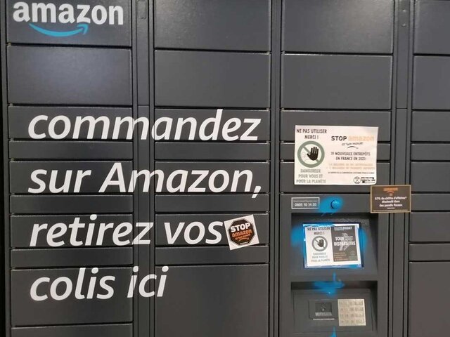 Deux militants d'Extinction Rebellion Amiens en garde à vue à la suite d'une action contre Amazon