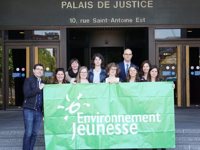 Des jeunes Québécois veulent poursuivre le gouvernement canadien pour inaction climatique