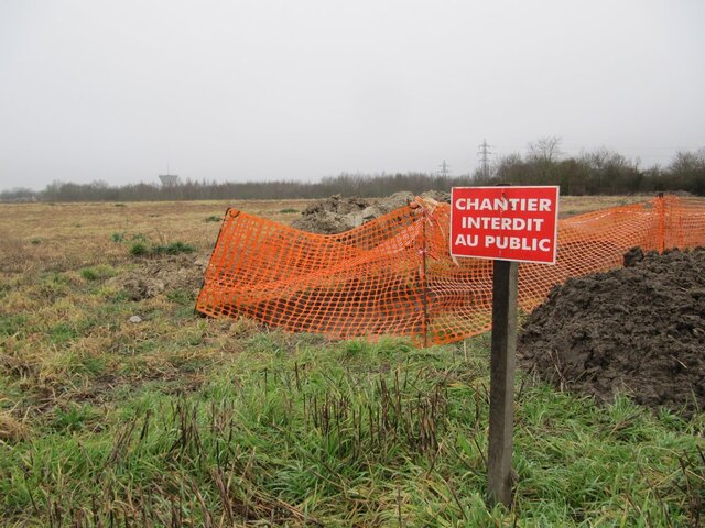 Près d'Orléans, les villageois résistent à une vague de béton «<small class="fine d-inline"> </small>sportif<small class="fine d-inline"> </small>»
