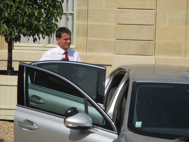 Sur Notre-Dame-des-Landes, Manuel Valls n'a pas le même discours que François Hollande