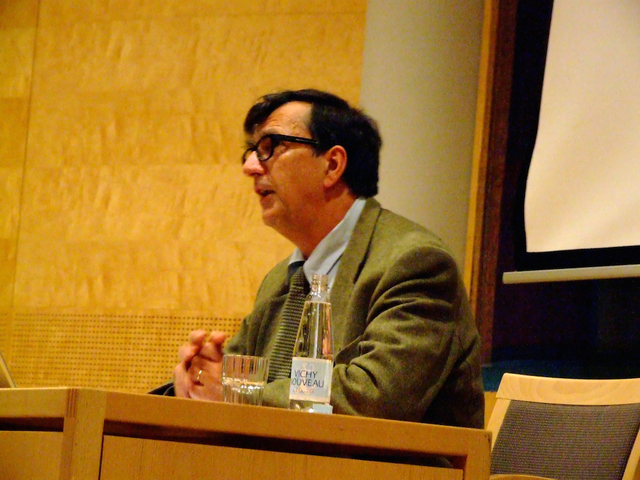 Reporterre sur France Inter - Bruno Latour, le climat est «<small class="fine d-inline"> </small>une situation de guerre civile<small class="fine d-inline"> </small>»