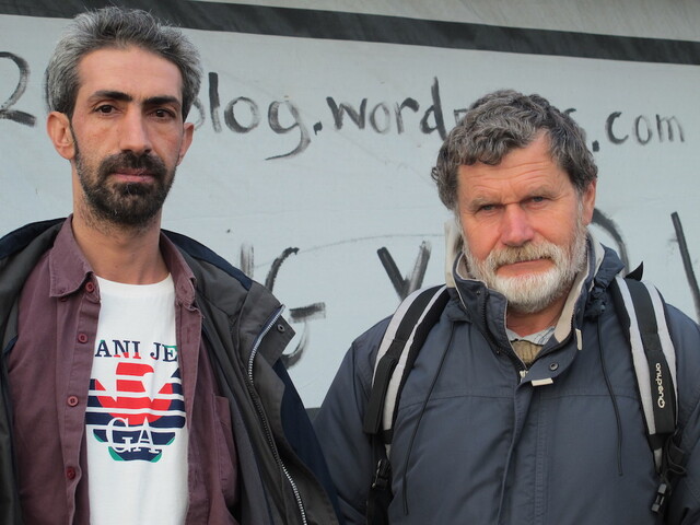 Les migrants de Calais reçoivent le soutien des paysans et zadistes de Notre-Dame-des-Landes 