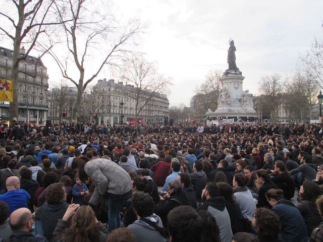 La Nuit debout : de plus en plus de monde pour inventer la démocratie