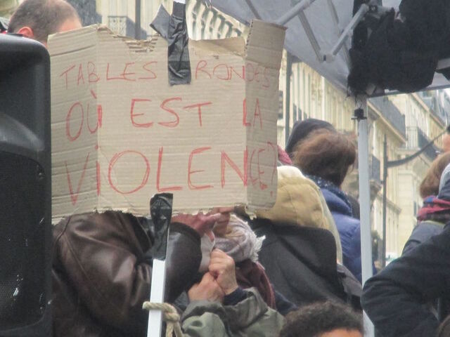 Nuit debout s'interroge sur la violence