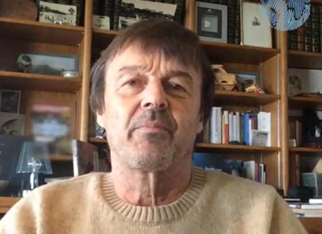 «<small class="fine d-inline"> </small>Le temps est venu<small class="fine d-inline"> </small>» : Nicolas Hulot lance des propositions pour changer le monde