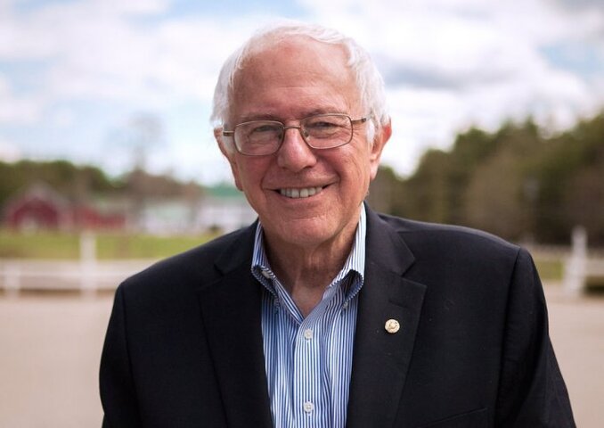 Bernie Sanders : «<small class="fine d-inline"> </small>M. Trump a exploité la colère d'une classe moyenne en déclin<small class="fine d-inline"> </small>»