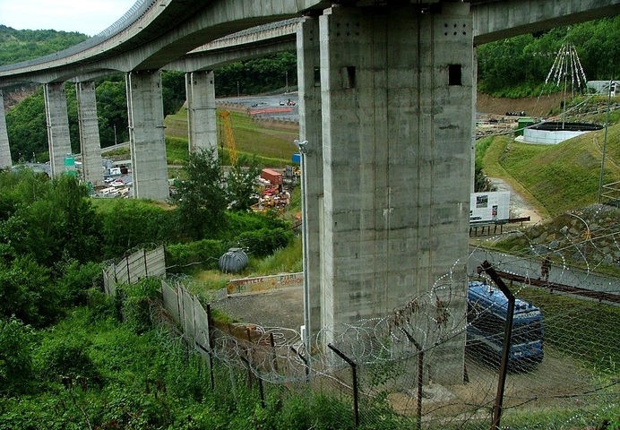 Chez les No <span class="caps">TAV</span> en Italie : 20 ans de lutte contre l'absurde projet Lyon-Turin