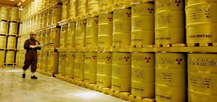 Reporterre sur Nova : la patate chaude et radioactive de M. Hollande
