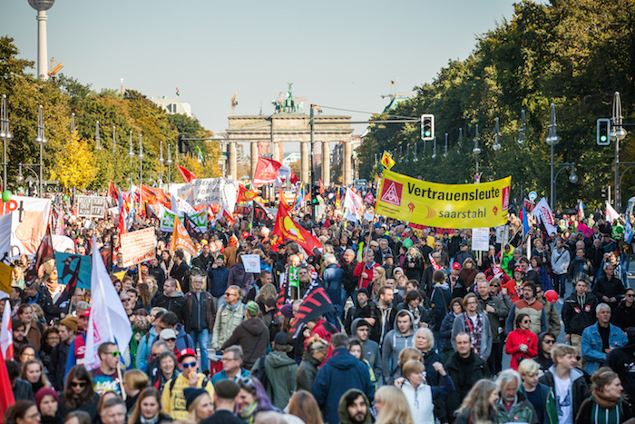 La lutte contre le <span class="caps">TAFTA</span> et un candidat socialiste écolo aux <span class="caps">USA</span> : les choses bougent