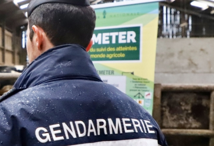  27 associations demandent la dissolution de la cellule Déméter
