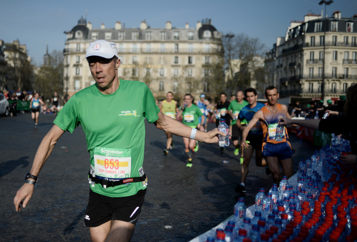 <span class="caps">JO</span> 2024 : la promesse du zéro plastique déjà enterrée