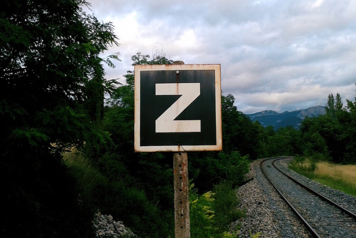 L'incompréhensible obstination des décideurs politiques à tuer le rail