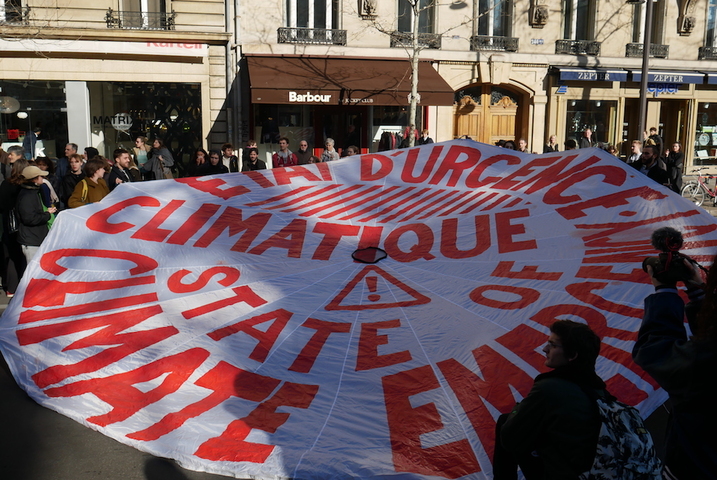 2<sup class="typo_exposants">e</sup> leçon des jeunes au gouvernement : il faut la décroissance énergétique