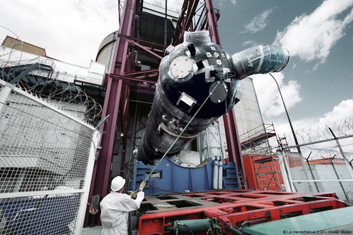 Sept réacteurs nucléaires autorisés à redémarrer, malgré un défaut dans leur acier