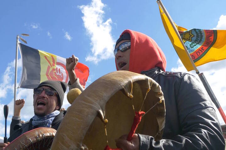 Dans le Dakota du Nord, la bataille reprend contre l'oléoduc voulu par Trump