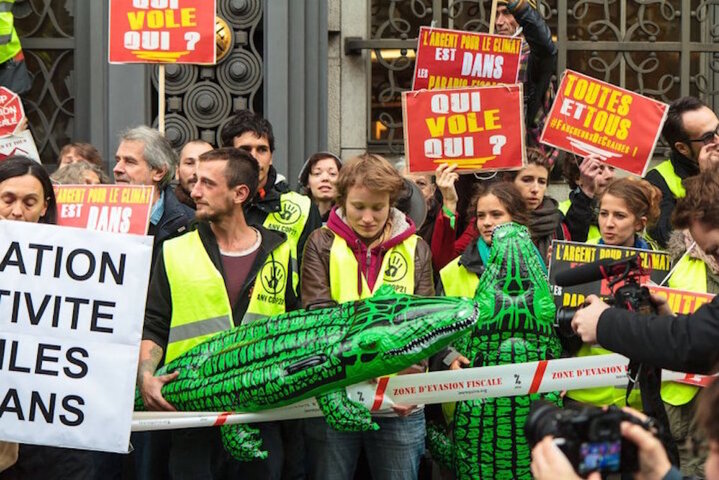 La <span class="caps">BNP</span> attaque Attac. Mais c'est le procès de l'évasion fiscale qu'il faut mener