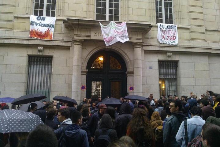 À la Sorbonne​, une <span class="caps">AG</span>​ des étudiants perturbée par la police