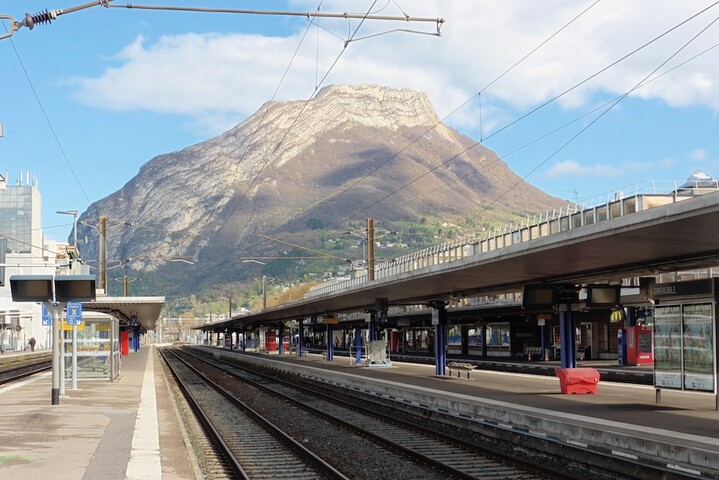 La <span class="caps">SNCF</span> se sert de la grève pour supprimer les «<small class="fine d-inline"> </small>petites lignes<small class="fine d-inline"> </small>»