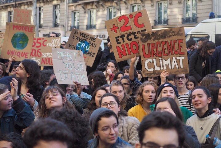 Climat : le gouvernement Philippe hypothèque l'avenir de la jeunesse 