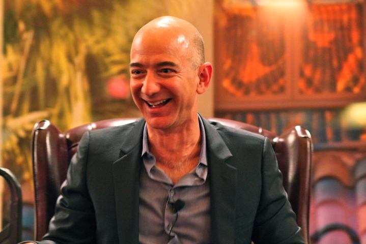 La fortune du patron d'Amazon pourrait dépasser les 1.000 milliards de dollars en 2026 