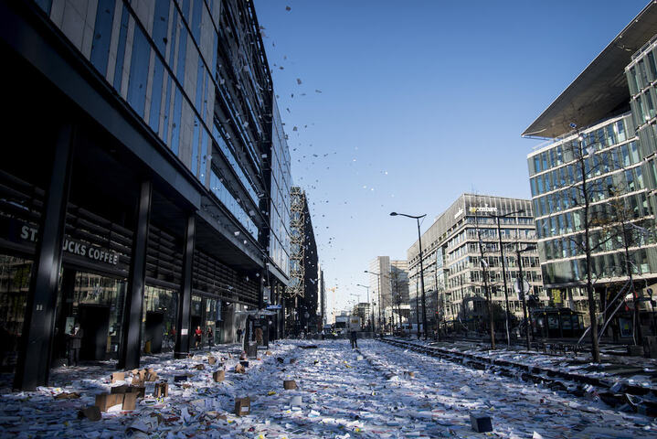 Les éboueurs parisiens en grève illimitée