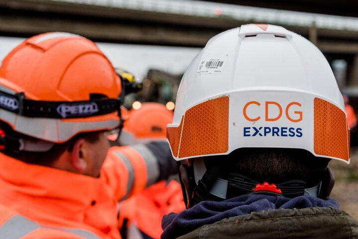 L'avenir du <span class="caps">CDG</span> Express, le «<small class="fine d-inline"> </small>train des riches<small class="fine d-inline"> </small>», entre les mains de la justice