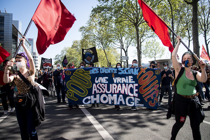 À Paris, dans la rue pour «<small class="fine d-inline"> </small>les plus précaires<small class="fine d-inline"> </small>» et contre une «<small class="fine d-inline"> </small>réforme assassine<small class="fine d-inline"> </small>»