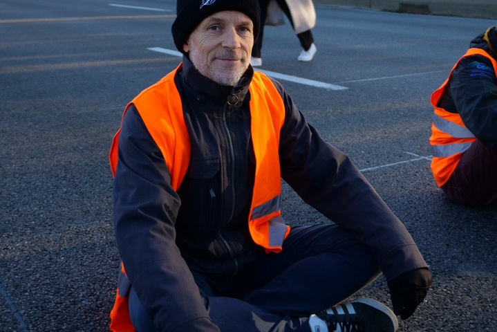 Dernière rénovation : des routes bloquées, une statue rhabillée 