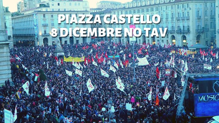 En Italie, 70.000 personnes ont manifesté contre le Lyon-Turin