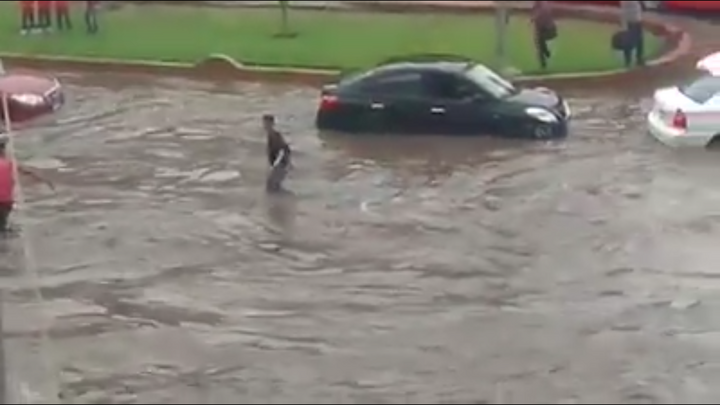 Les pluies torrentielles causent neuf morts en Egypte